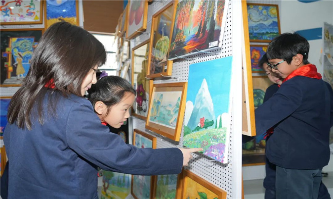 “與（yǔ）大（dà）師同行”——六力學校小學（xué）部藝術節