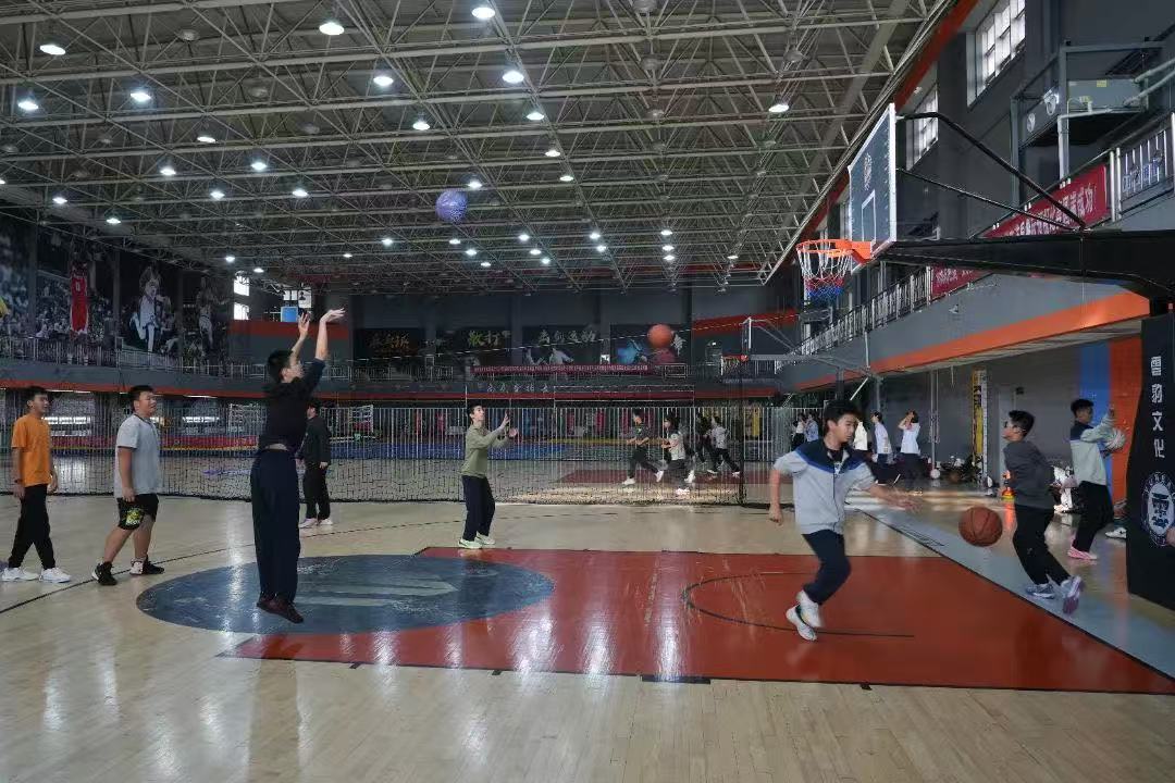 熱血校隊，賽場逐夢，青春飛揚