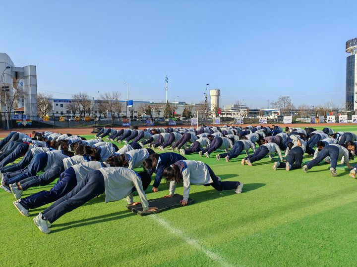 【津城少年強體魄，備戰體考展（zhǎn）風采】——六（liù）力初中大（dà）課間體（tǐ）考訓練全（quán）記錄