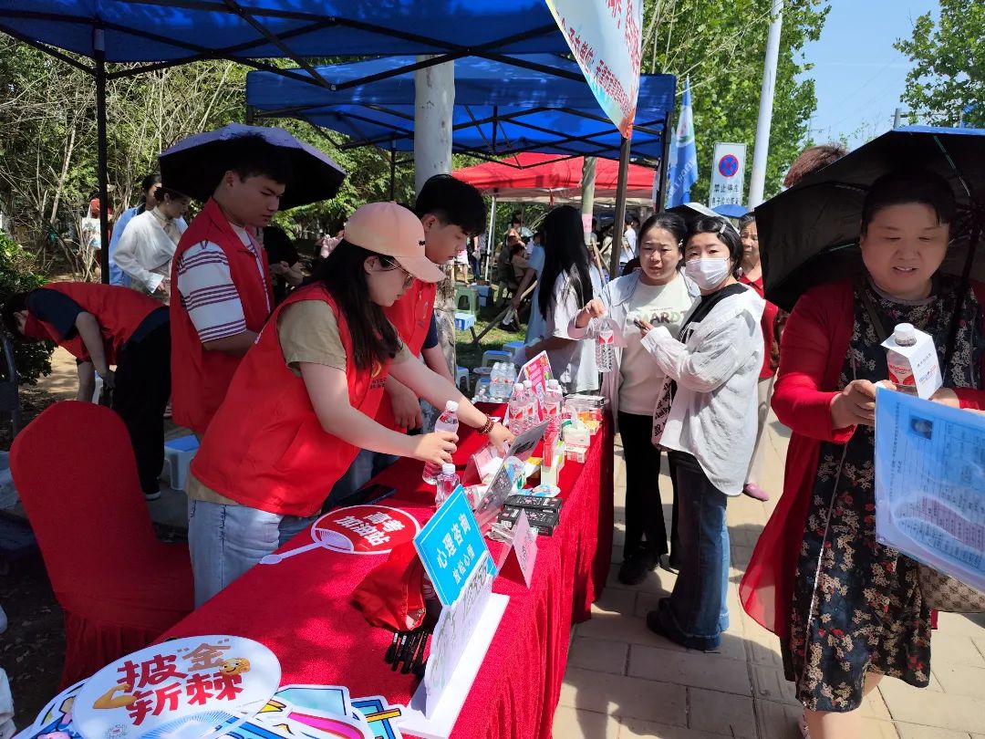 愛心助考·六力暖心（xīn）相伴  心理健康（kāng）中心為高考學子加油！