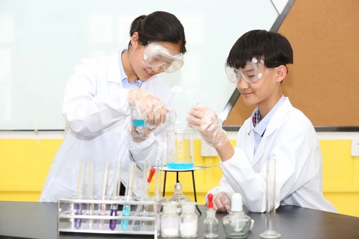 在外地上高中可以回津高考嗎？