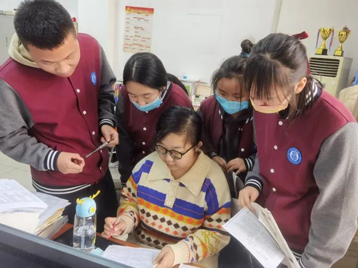 天津六力（lì）學校官網