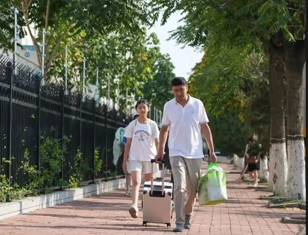 《六力思維訓練營》 | 浸潤中華文化，暑期少年在行動！